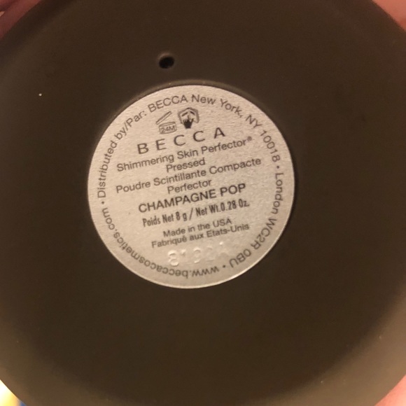 BECCA-Champagne POP - Picture 5 of 8